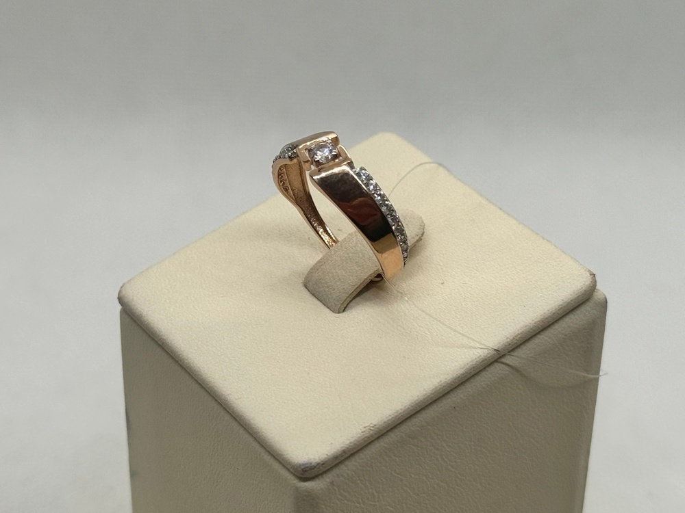 КОЛЬЦО С КАМНЯМИ (Au 585)