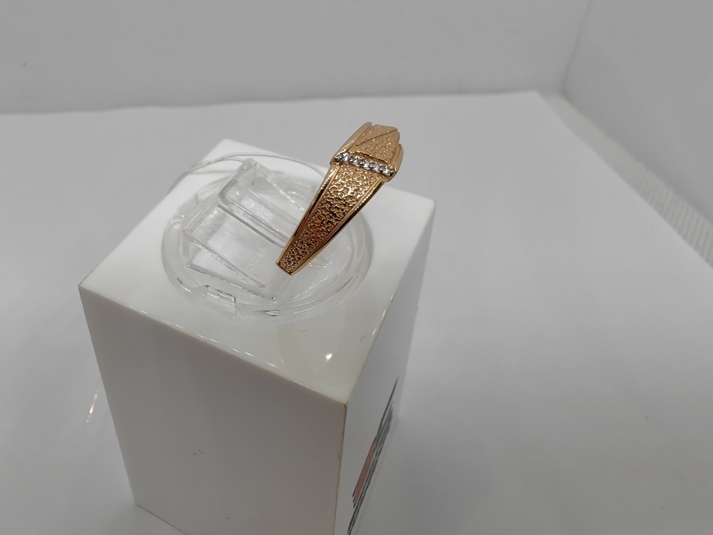 КОЛЬЦО С КАМНЯМИ (Au 585)