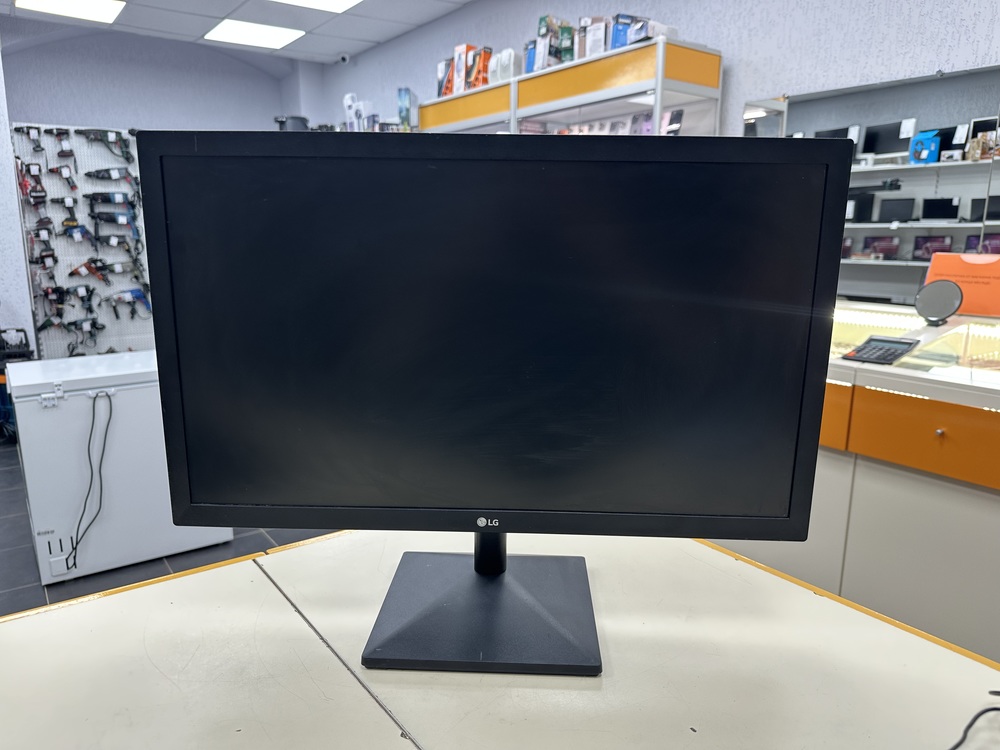 Монитор LG 22MK400A