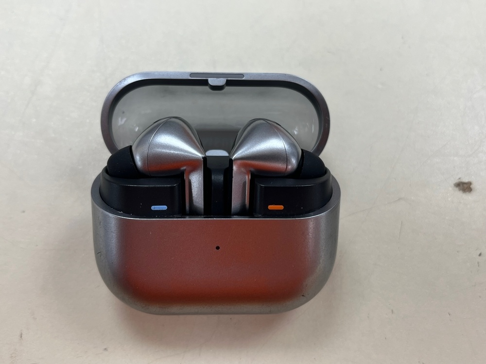 Наушники беспроводные Samsung Galaxy Buds 3 Pro