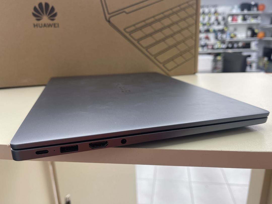 Ноутбук Huawei MDF-X; Core i3-1215U, Intel UHD Graphics, 8 Гб, 256 Гб, Нет