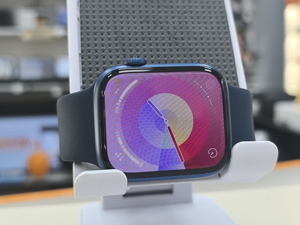 Смарт-часы Apple Watch Series 7 45mm