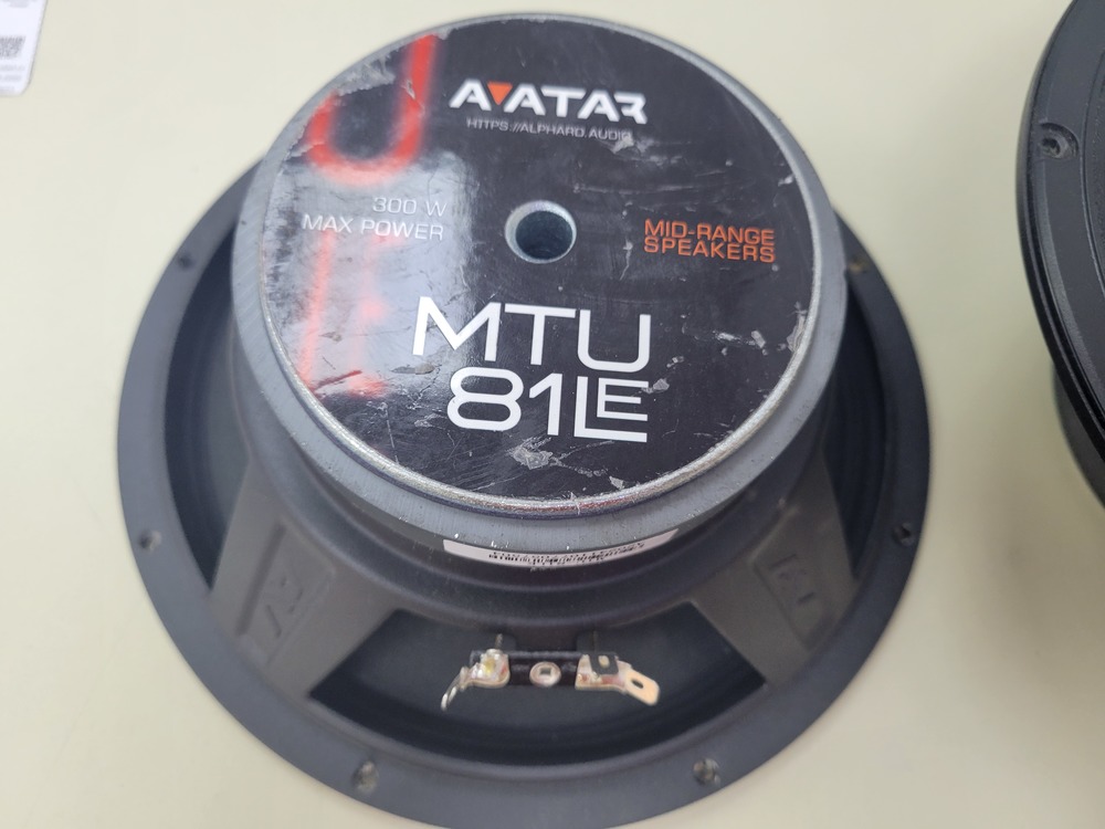 Автоакустика передняя Avatar mtu-81le;