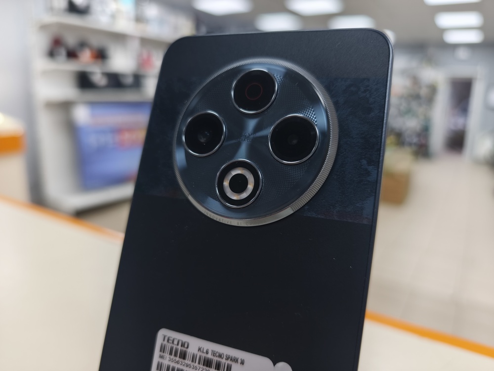 Смартфон Tecno SPARK 30 8/128