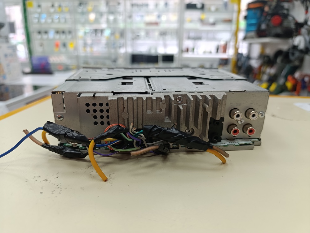 Автомагнитола Pioneer SPH-10BT