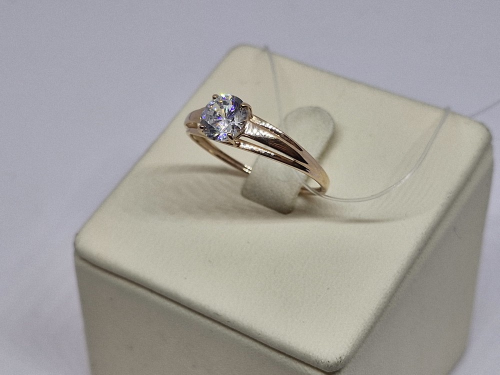 КОЛЬЦО С КАМНЕМ (Au 585)