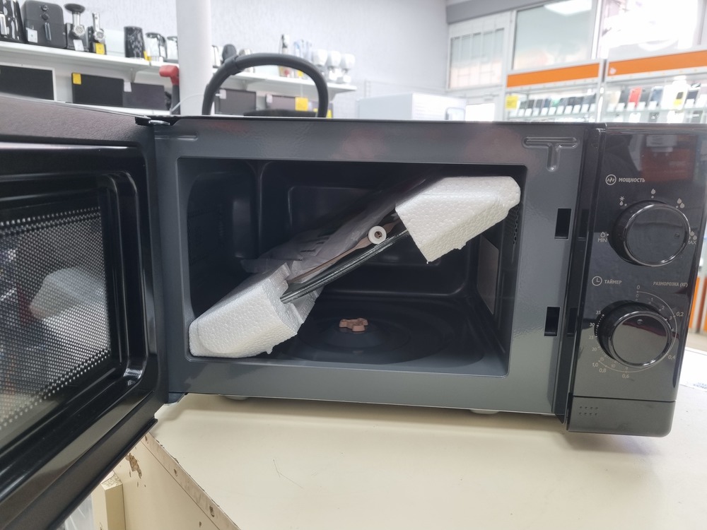 Микроволновая печь Leran FMO 20M22B