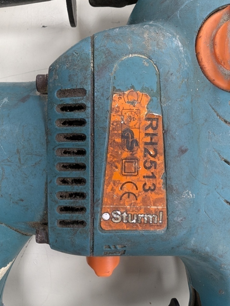 Перфоратор Sturm RH2513