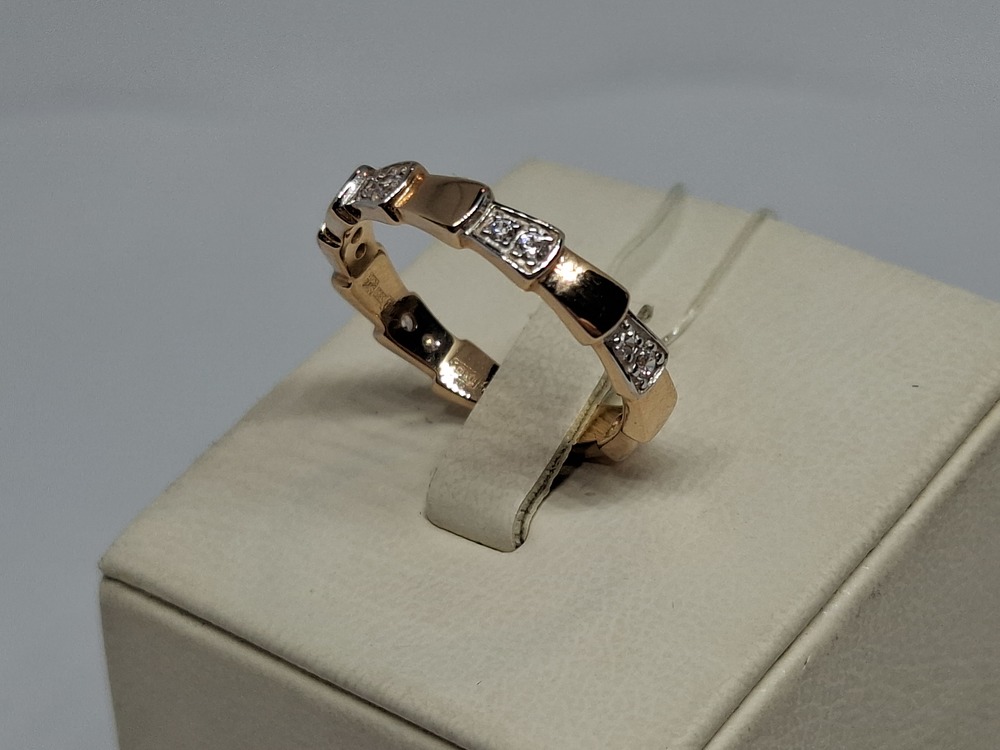 019372 КОЛЬЦО С КАМНЯМИ (Au 585)