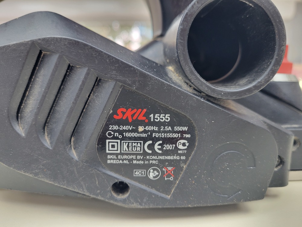 Электрорубанок SKIL 1555