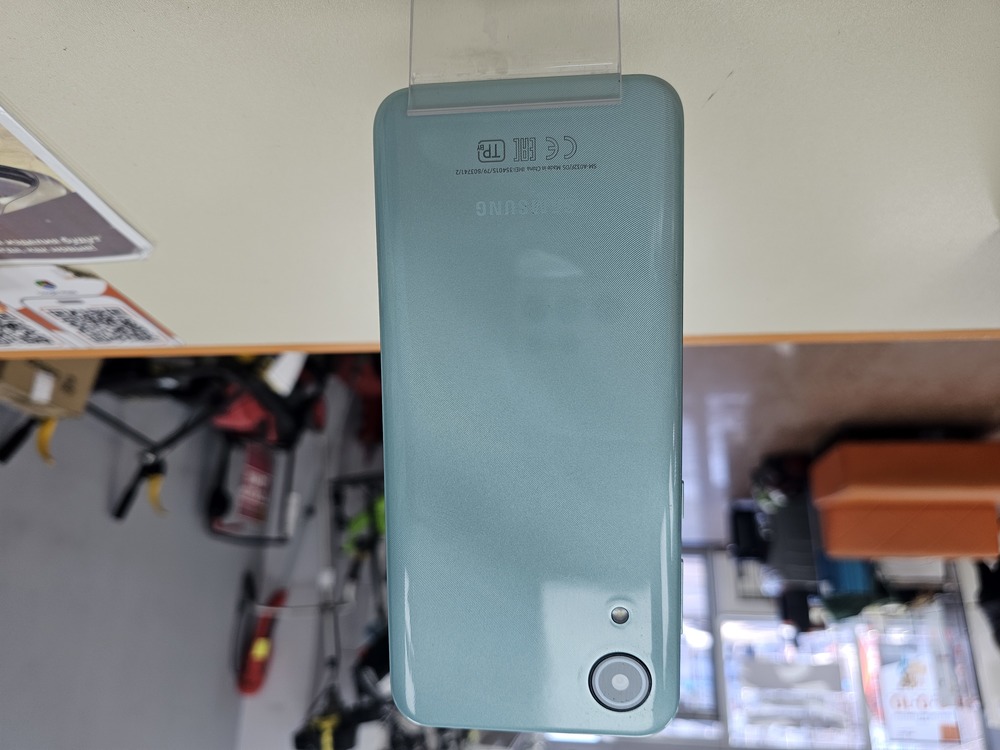 Смартфон Samsung Galaxy A03 Core