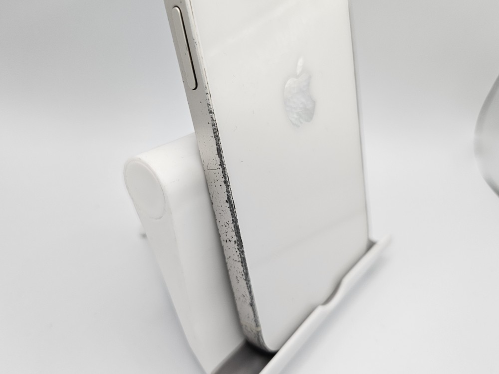 Смартфон Apple Iphone 14 256Gb