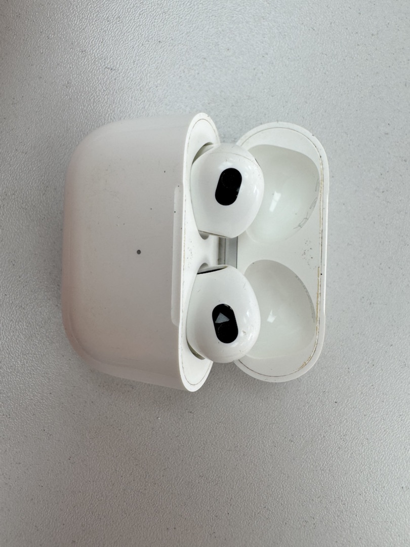 Наушники беспроводные Apple Airpods 3