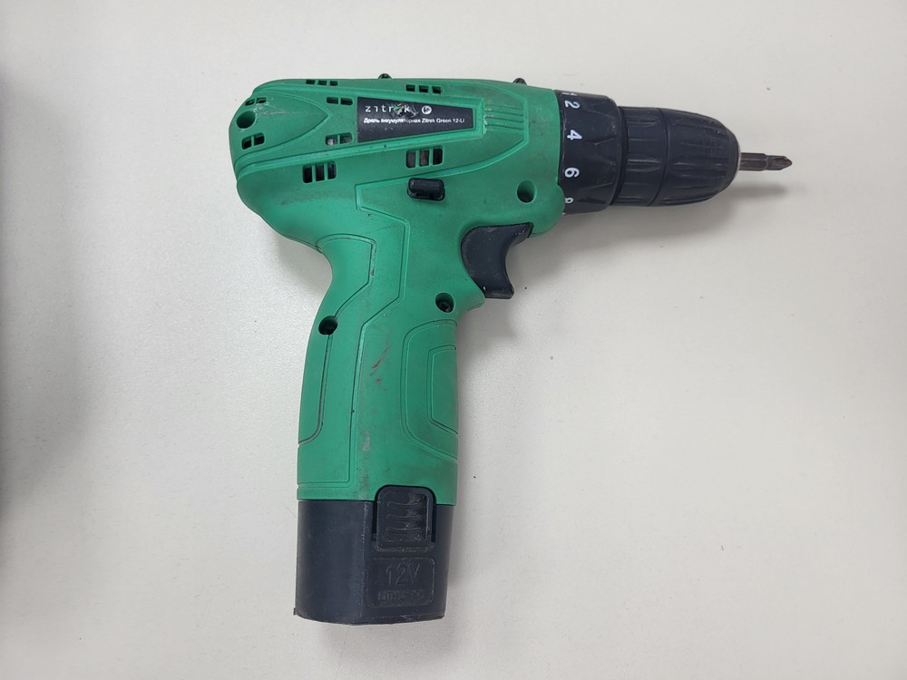 Шуруповерт Zitrek Green 12v