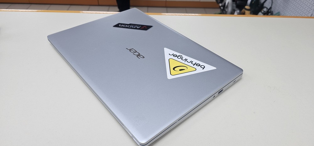 Ноутбук Acer Aspire 1; Celeron P4505, HD Graphics, 8 Гб, Нет