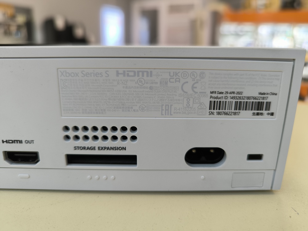 Игровая приставка Xbox Series S 512Gb SSD Игровая приставка Xbox Series S 512Gb SSD
