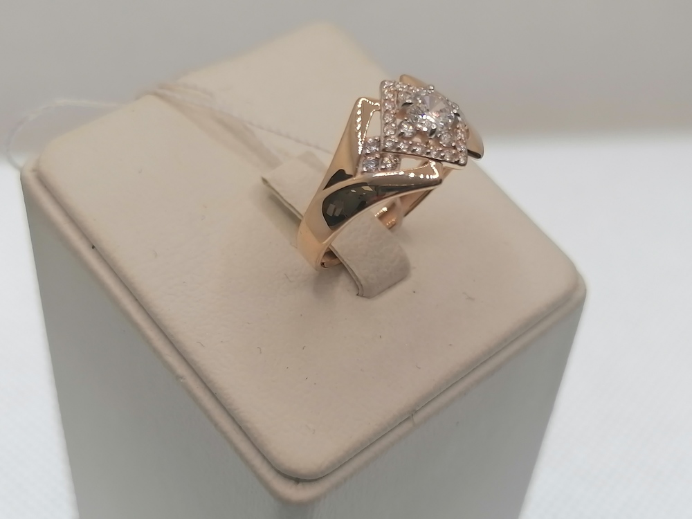 КОЛЬЦО С КАМНЯМИ (Au 585)