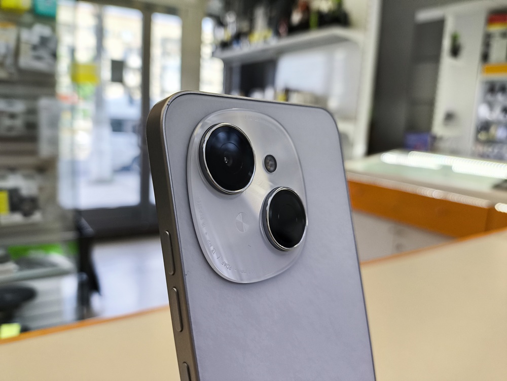 Смартфон Tecno Spark Go1 3/64