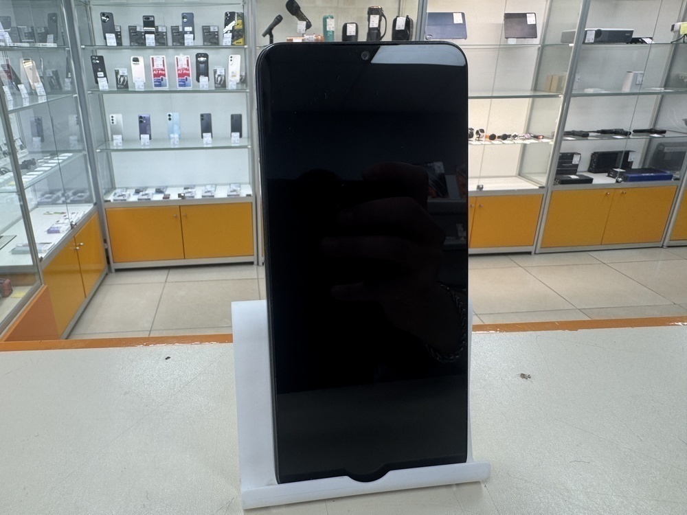 Смартфон Tecno Spark Go3 4/64