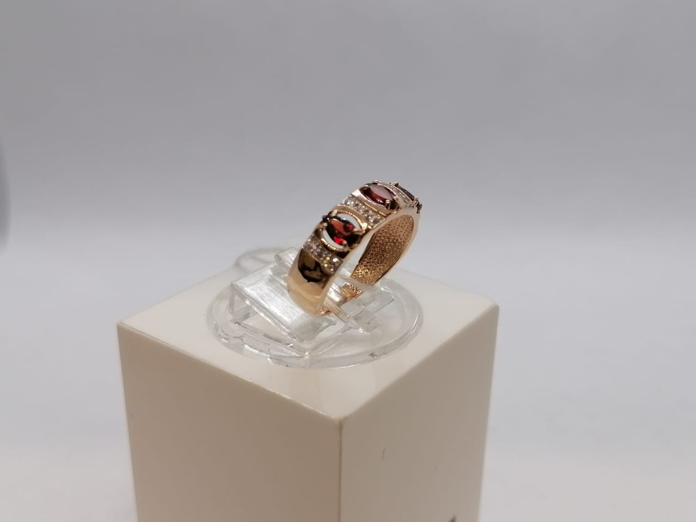 КОЛКМИ585 КОЛЬЦО С КАМНЯМИ (Au 585)