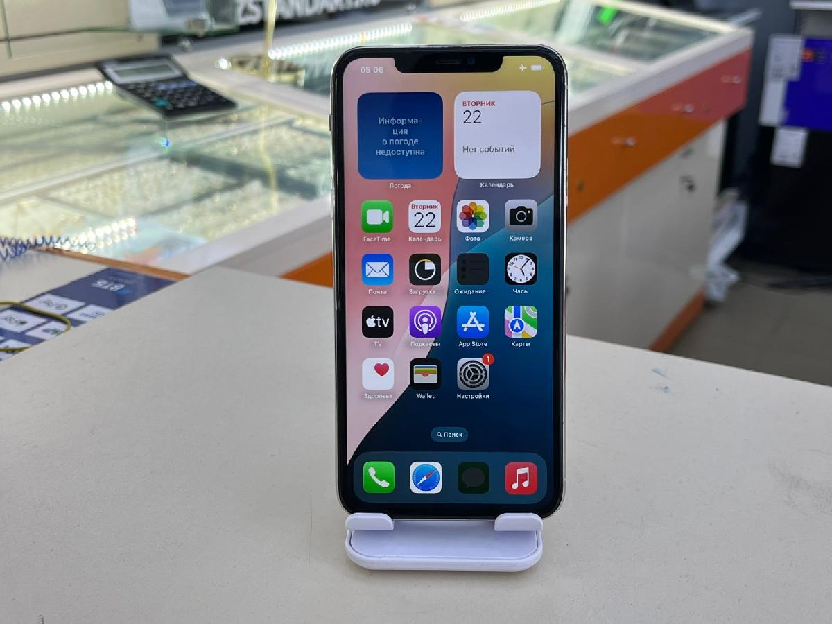 Смартфон Apple iPhone 11 Pro Max 64Gb