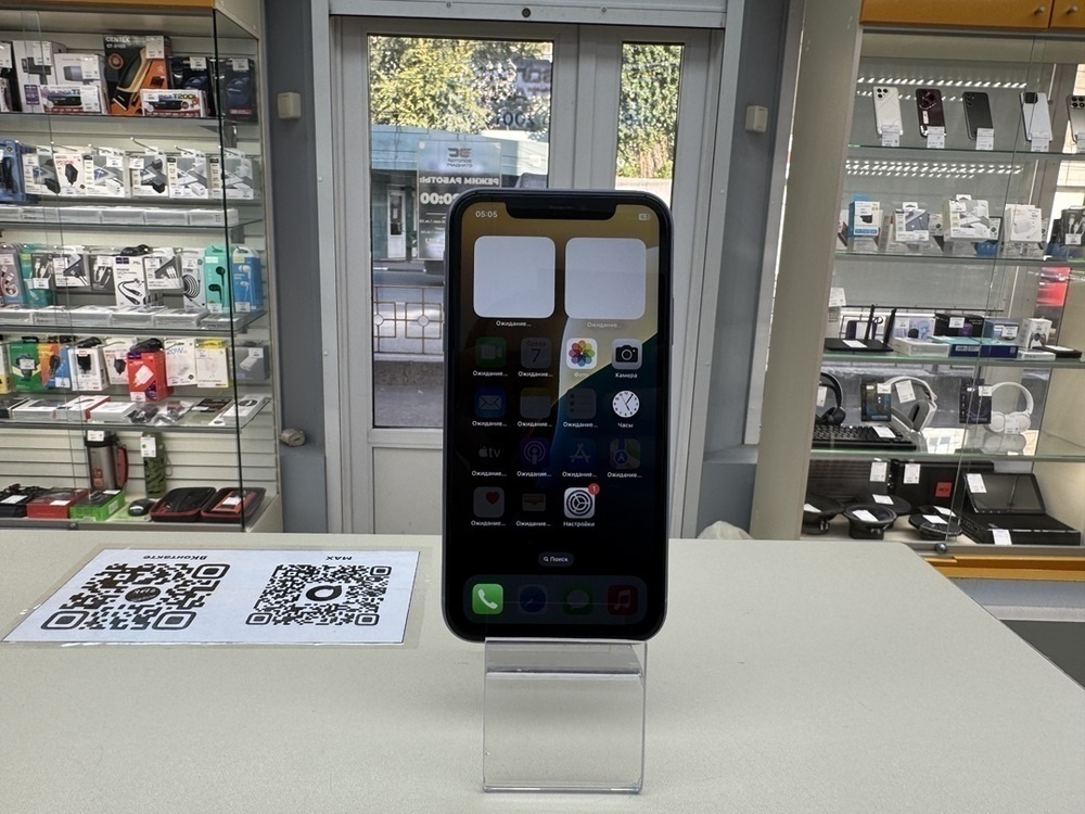 Смартфон Apple iPhone 11 128Gb