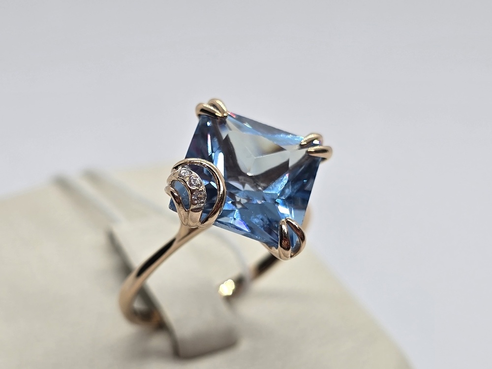 КОЛКМИ585 КОЛЬЦО С КАМНЯМИ (Au 585)