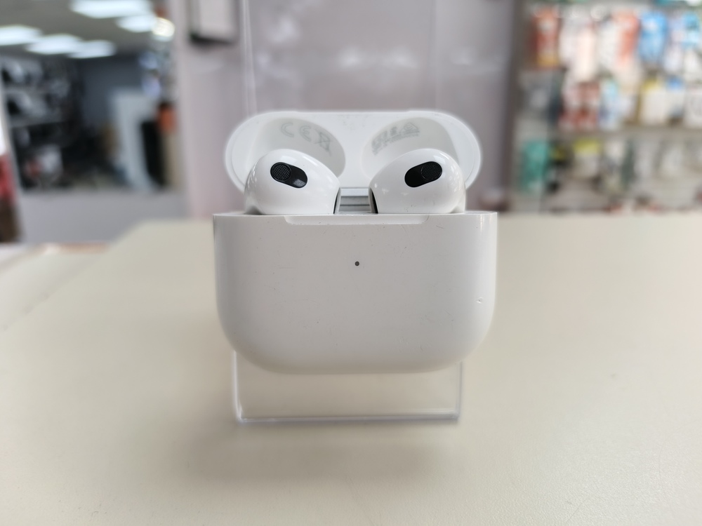 Наушники беспроводные Apple AirPods 3 Lightning
