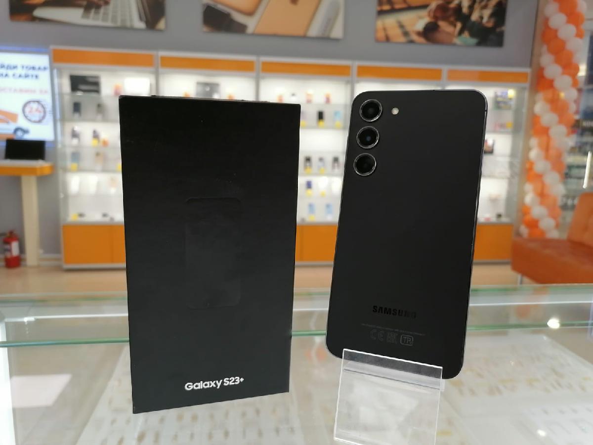 Смартфон Samsung Galaxy S23+ 8/512