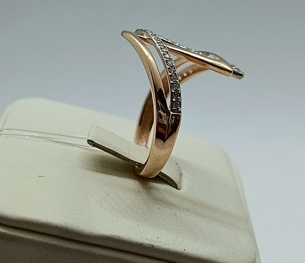 КОЛЬЦО С КАМНЯМИ (Au 585)