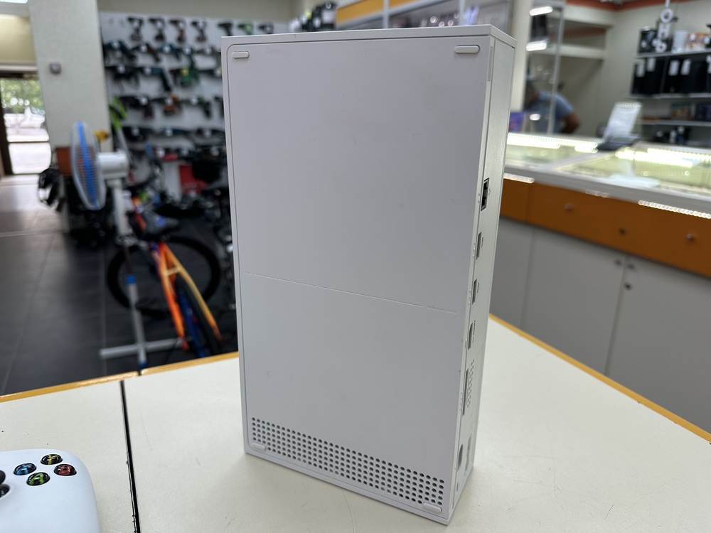 Игровая приставка Xbox Series S 512Gb SSD