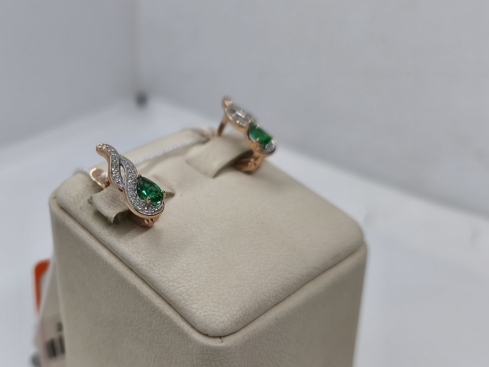 СКМИ585 СЕРЬГИ С КАМНЯМИ (Au 585)