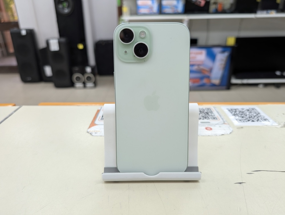 Смартфон Apple Iphone 15 128Gb