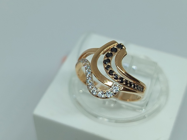 КОЛКМИ585 КОЛЬЦО С КАМНЯМИ (Au 585)