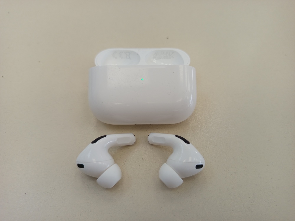 Наушники беспроводные Apple AirPods Pro 2 Gen