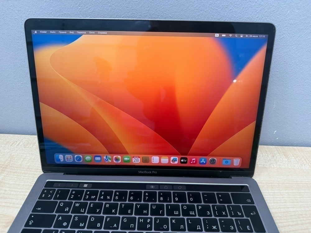 Ноутбук Apple MacBook Pro i5(13 дюймов, четыре порта Thunderbolt 3 2016) A1706