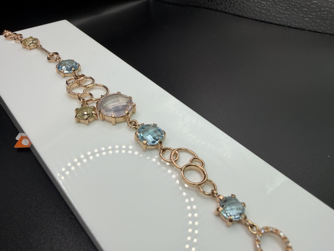 Б585 БРАСЛЕТ С КАМНЯМИ (Au 585)