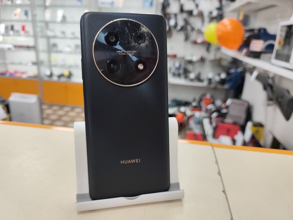 Смартфон Huawei Nova 12i 8/128