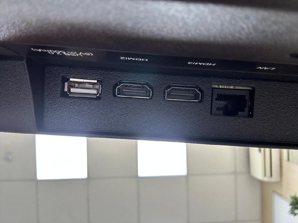 LED Телевизор Starwind SW-LED43UG405