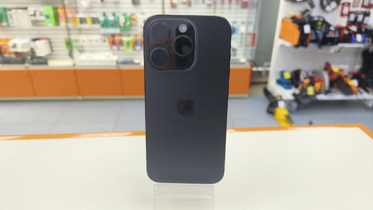 Смартфон Apple Iphone 15 Pro 128Gb