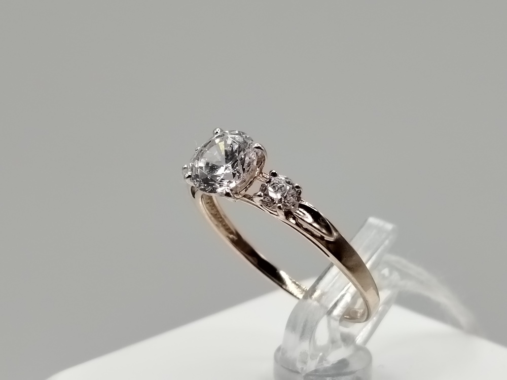 КОЛКМИ585 КОЛЬЦО С КАМНЯМИ (Au 585)
