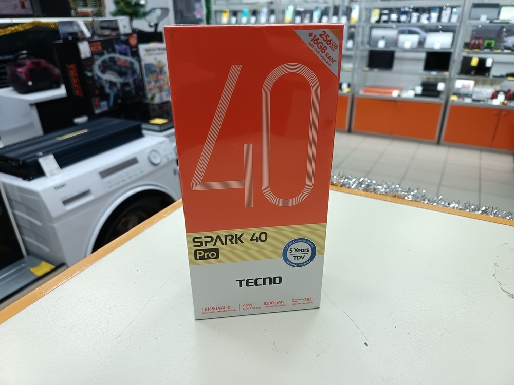Смартфон Tecno SPARK 40 PRO 8/256