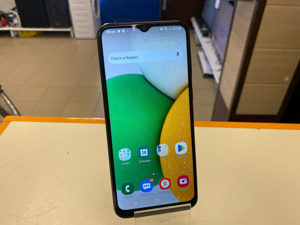 Смартфон Samsung Galaxy A03 Core