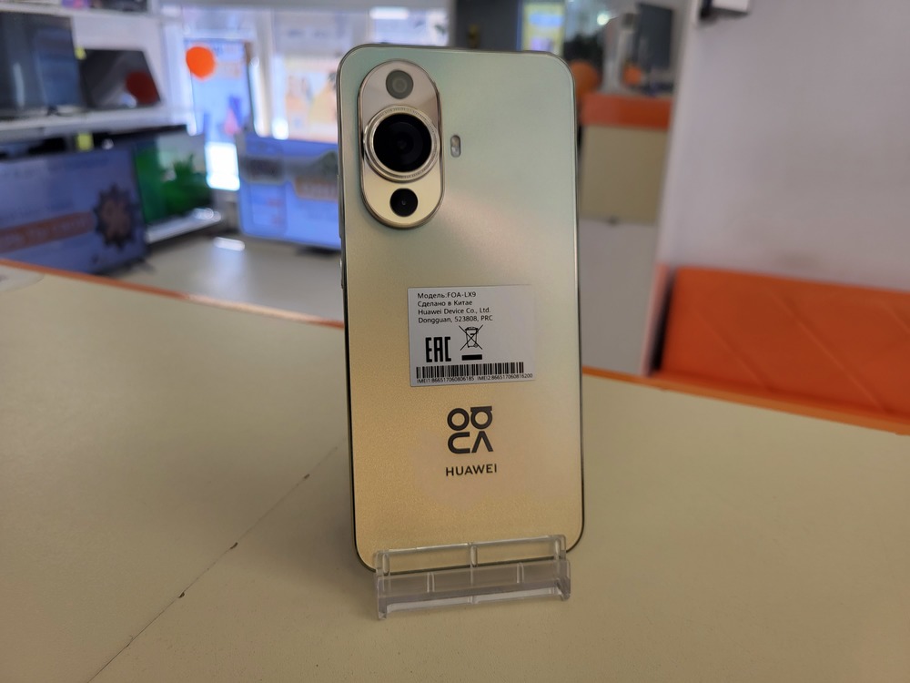 Смартфон Huawei Nova 11 8/256