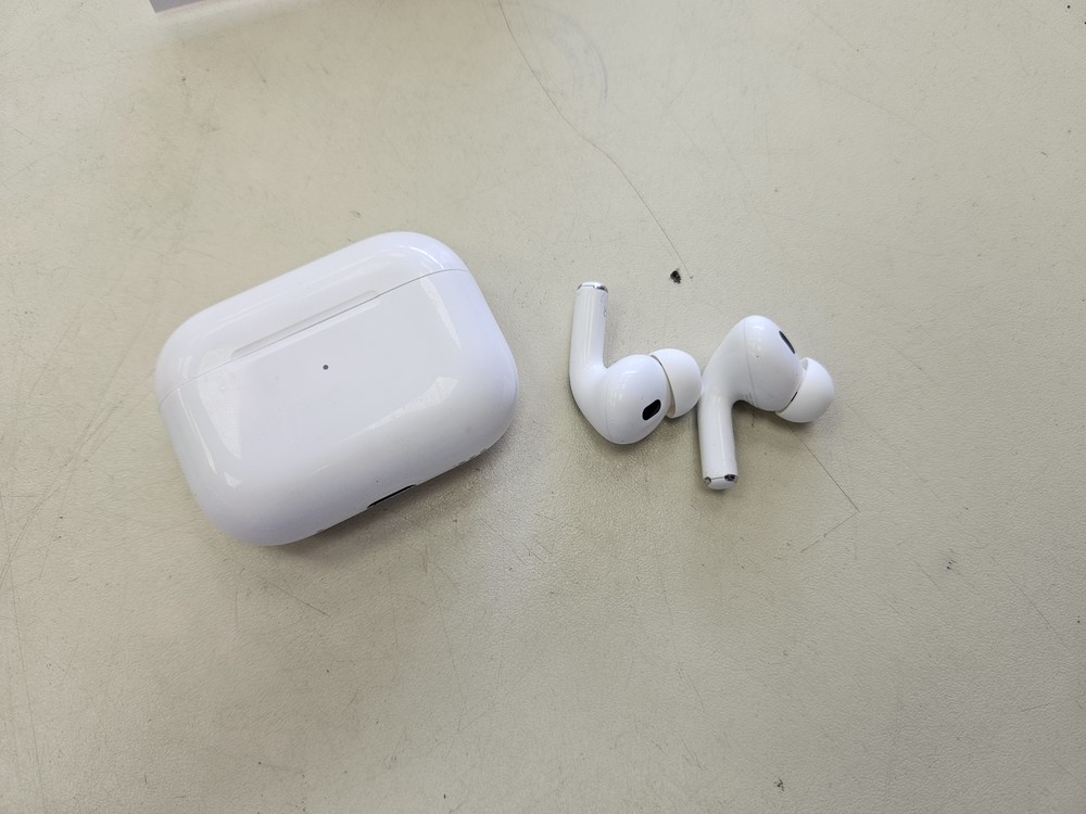 Наушники беспроводные Apple AirPods Pro 2 Gen
