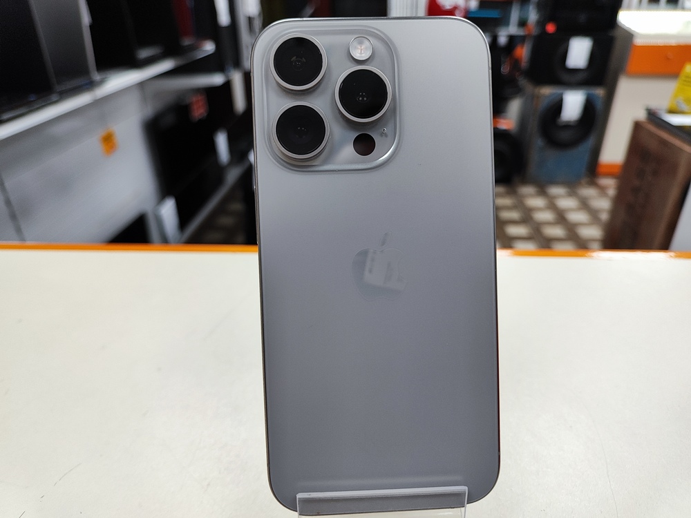 Смартфон Apple Iphone 15 Pro 256Gb