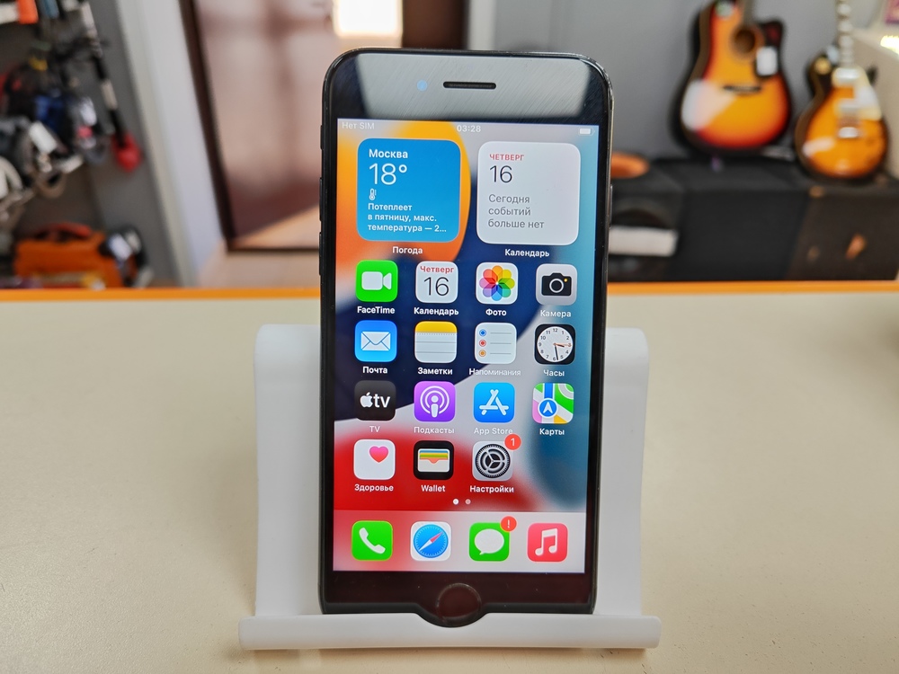 Смартфон Apple iPhone 7 32Gb