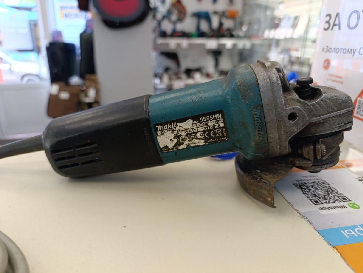 Угловая шлифмашина Makita 9555HN