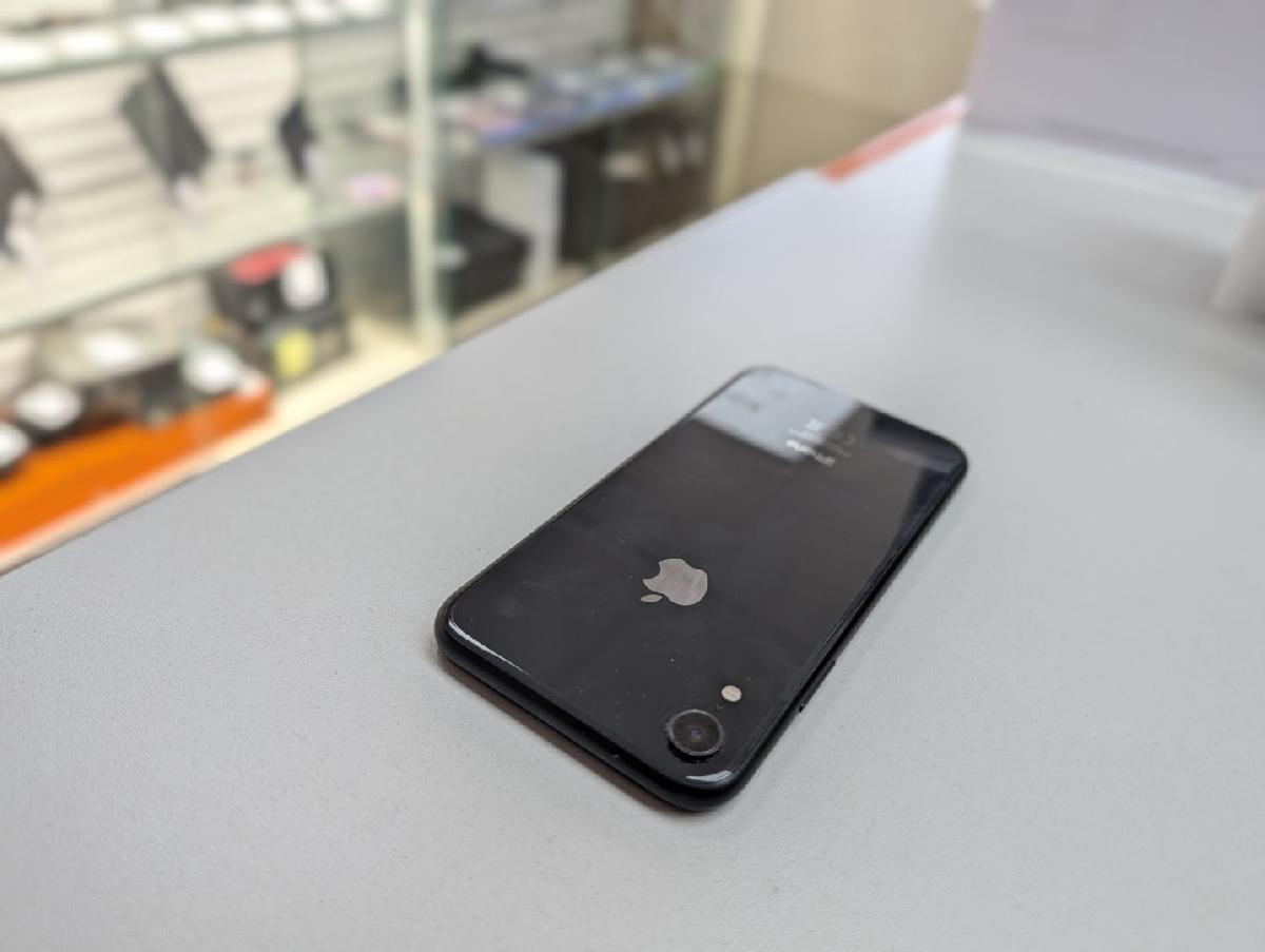 Смартфон Apple iPhone Xr 64Gb