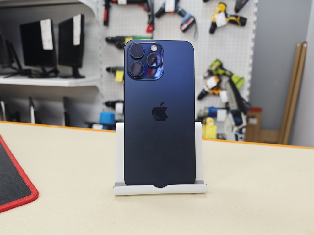 Смартфон Apple iPhone 15 Pro Max 256Gb